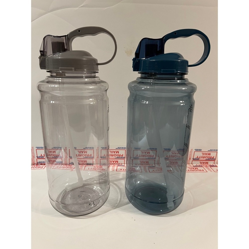 Large water jugs‎